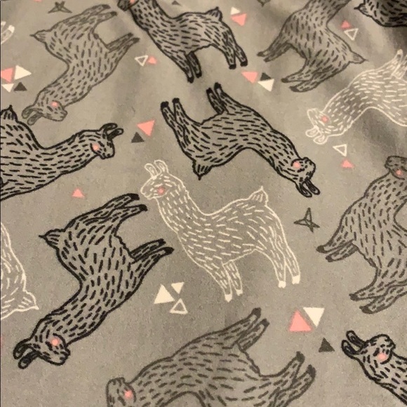 SweetLegs Petite - No Prob-Llama - Picture 2 of 4